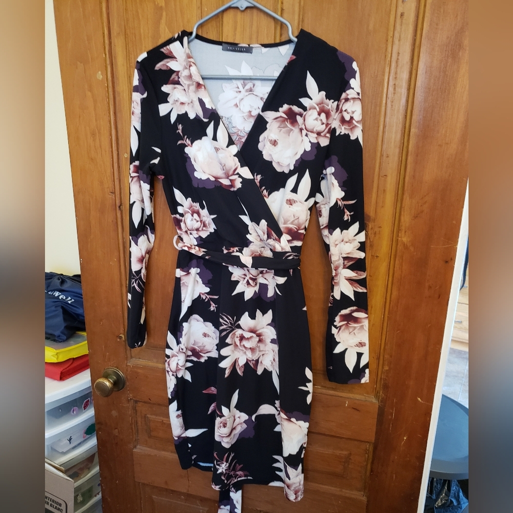 Suzy Shier Dress, Small